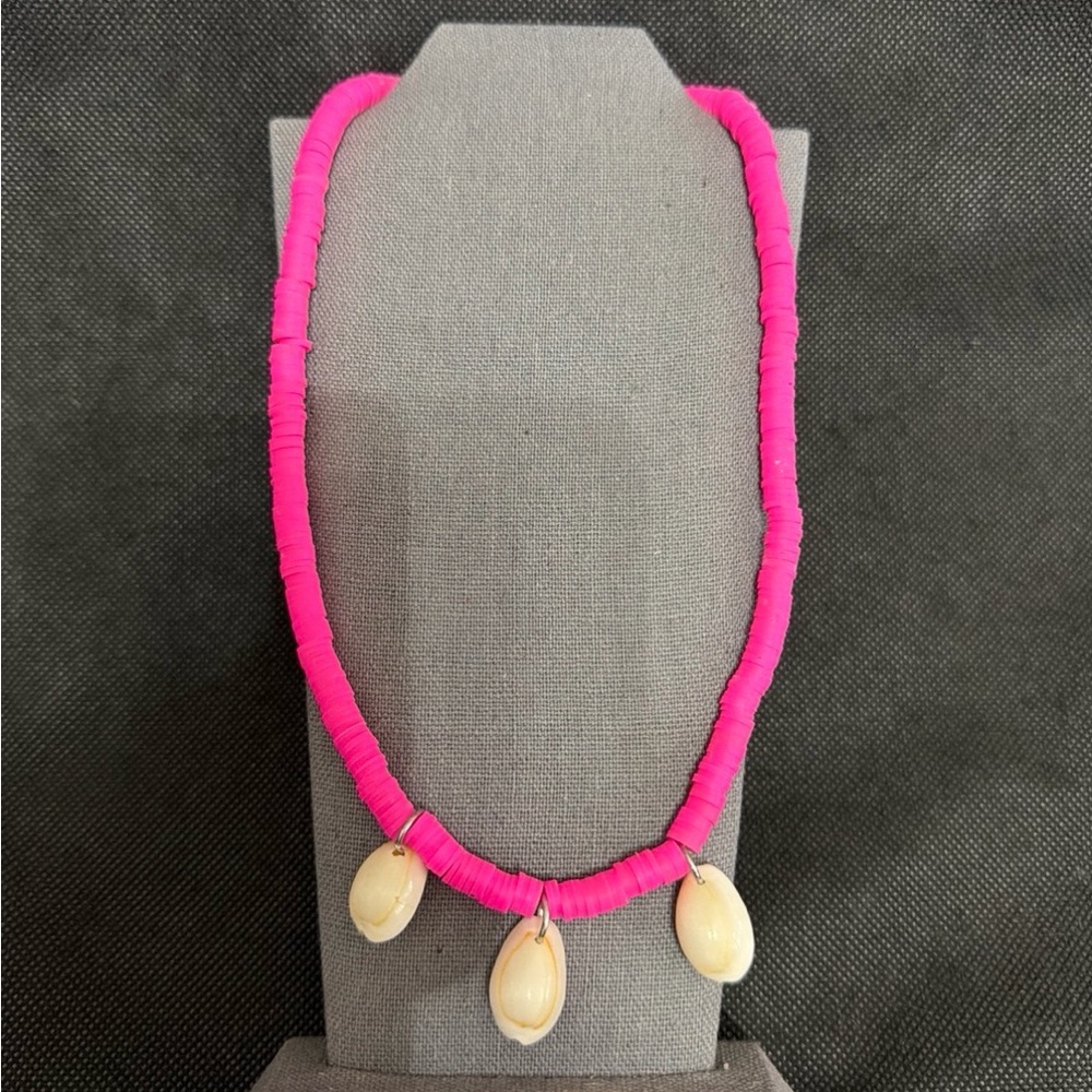 Bohemian Pink beaded Necklace with 3 mini sea shells